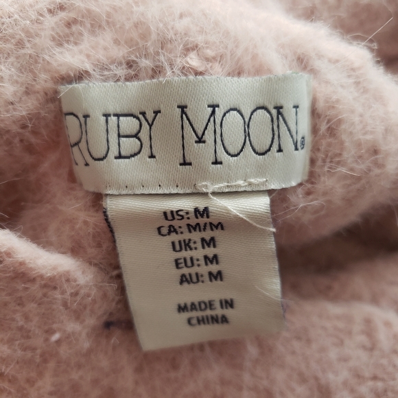 Ruby Moon Fuzzy Criscross Oversized Sweater Sz M - Picture 7 of 8